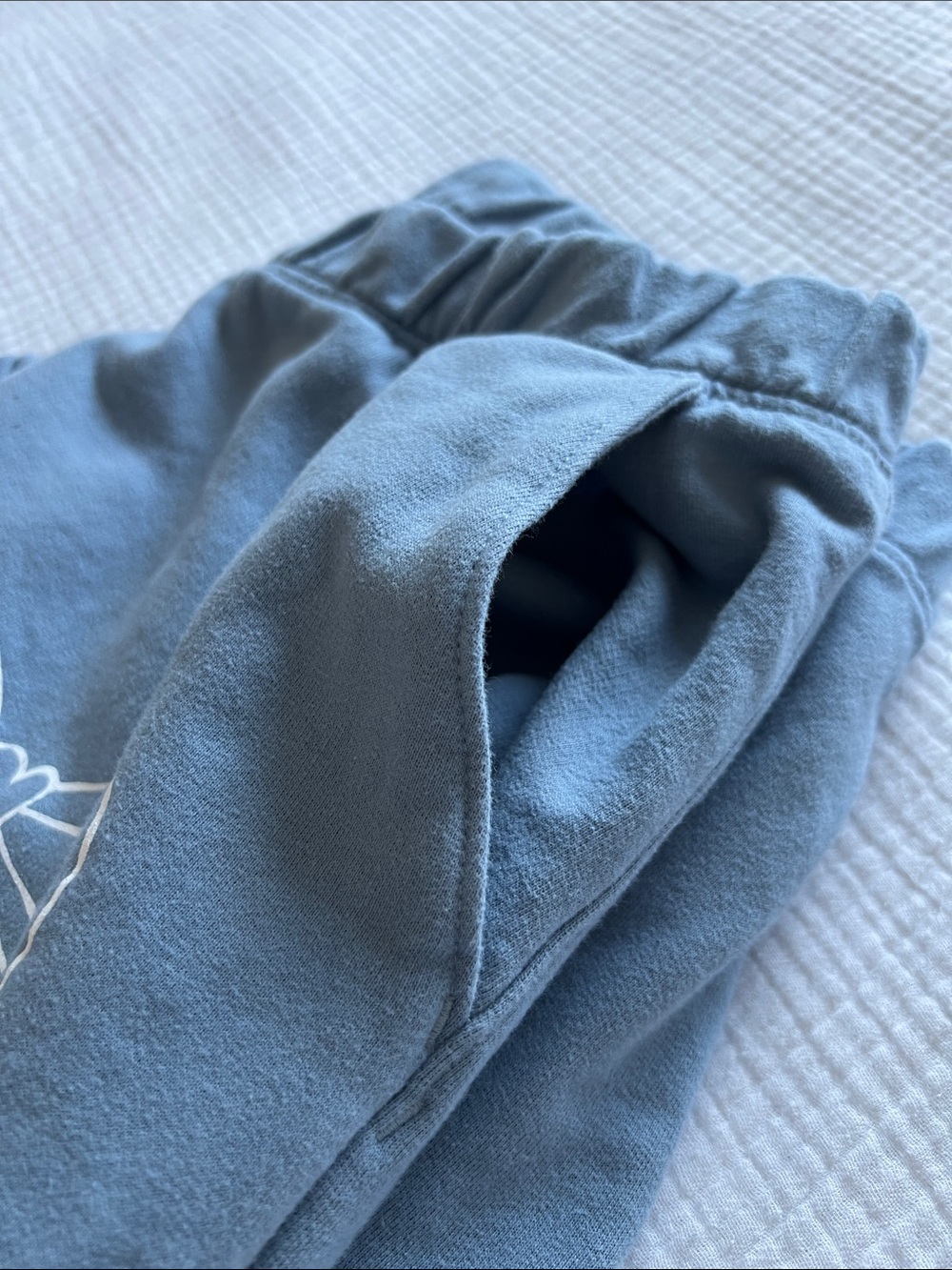 Staykation Blue Bow Sweatpants • Women’s Size XL - Picture 9 of 14